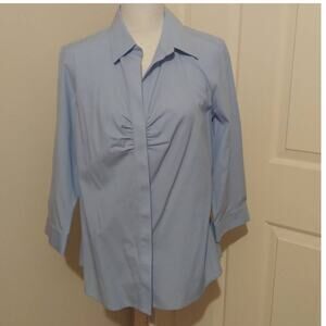 Eddie Bauer Top Baby Blue Button Down Long Sleeve Large